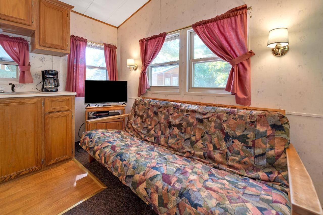 Yogi Bear'S Jellystone Park Camp-Resort Wisconsin Dells Lake Delton Extérieur photo