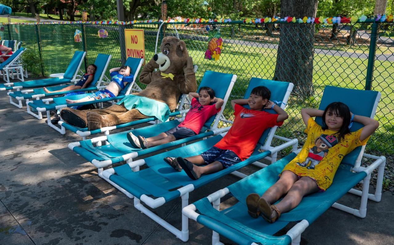 Yogi Bear'S Jellystone Park Camp-Resort Wisconsin Dells Lake Delton Extérieur photo